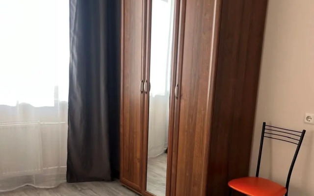 Ryadom S Metro Flat