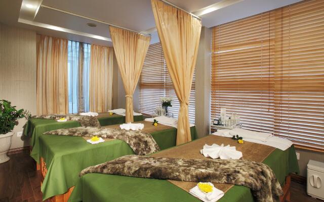 Отель Golden Silk Boutique Hotel