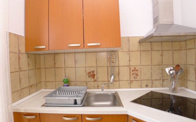 With Sea View Apartments
