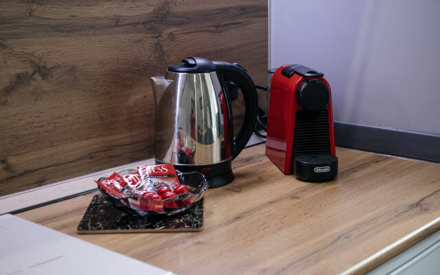 Квартира TroeSutokApart Металлургов 27