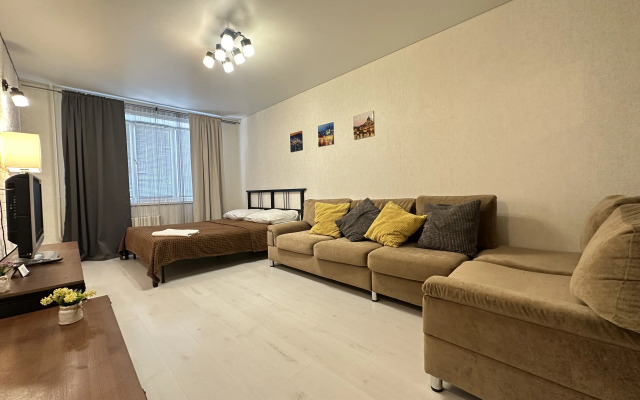 Квартира Однокомнатная Тополиная 38