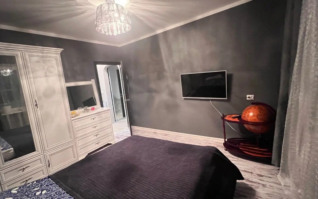 Uyutnaya Rossiya Kaliningrad Ulitsa Polkovnika Yefremova Dom 3 -63Flat