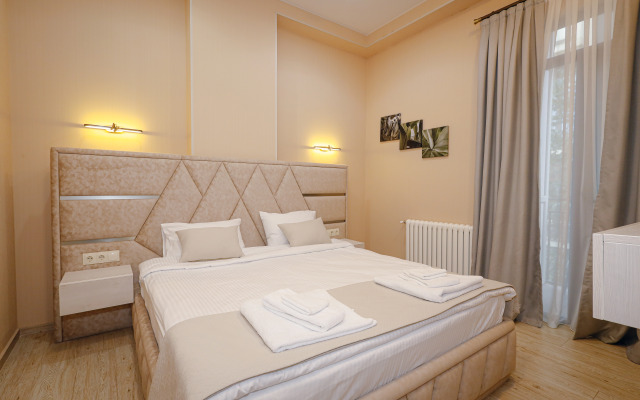 Апарт-отель Westhills