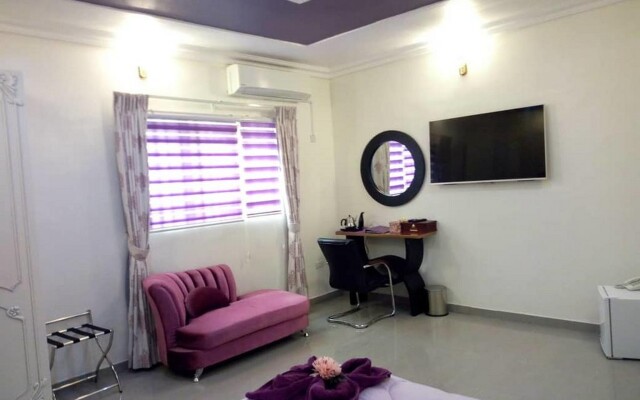 Spa Lavender Suites Hotel