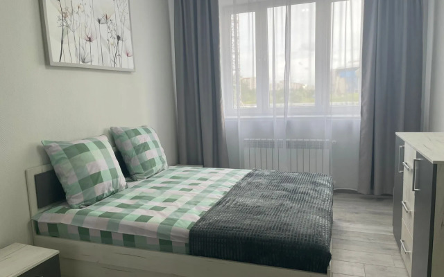 Dvukhkomnatnaya Okolo Zh/d Vokzala Selma Flat