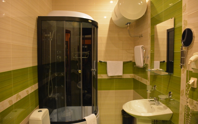 Atrium Hotel