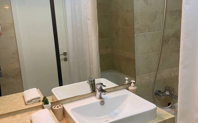 Апартаменты PosutochnoSV на Ак. Антонова