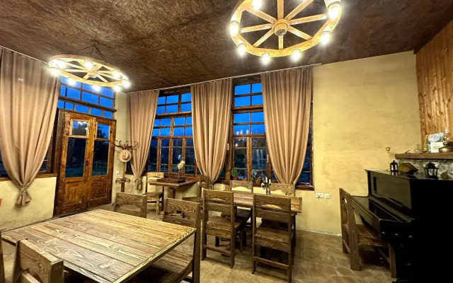 Guest house Moon Valley