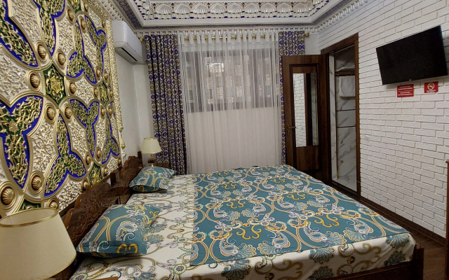 Gulnaraxanum Hotel