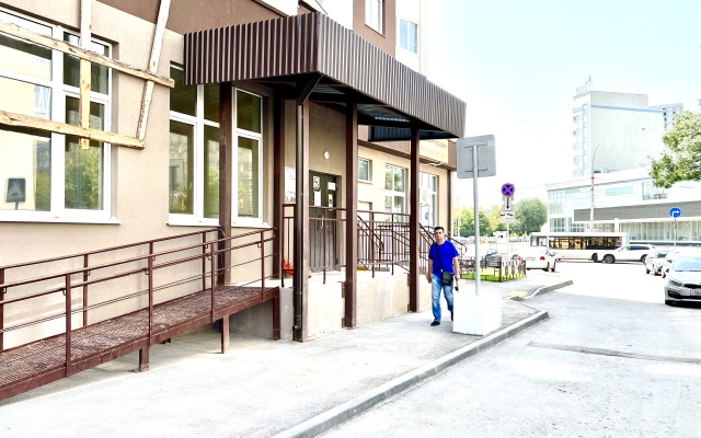 Апартаменты Уютные в ЖК Академический на 8 этаже (рядом с Парком Гагарина) пр-кт К.Маркса, 242