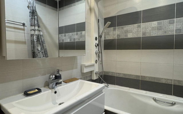 Квартира Большая уютная у залива