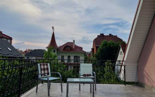 Gd Na Lermontova Guest House