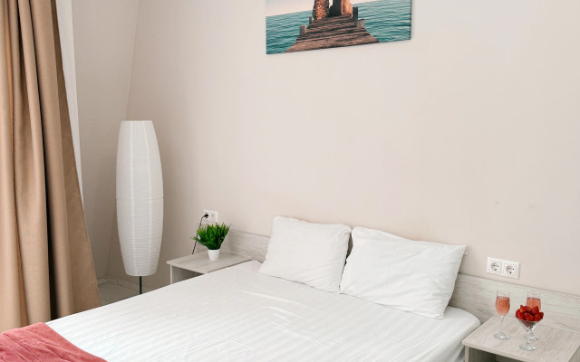 A-More Gagra Mini-Hotel
