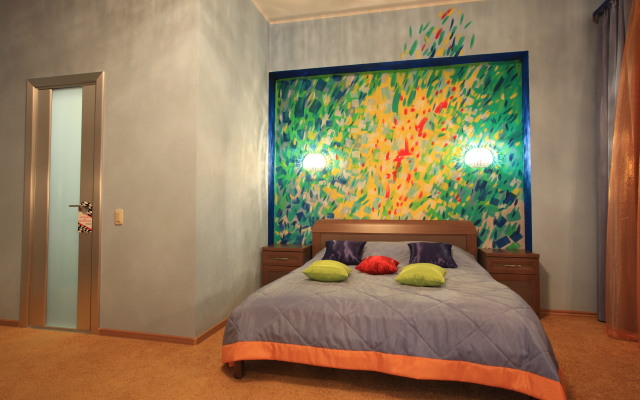 Отель Паддок