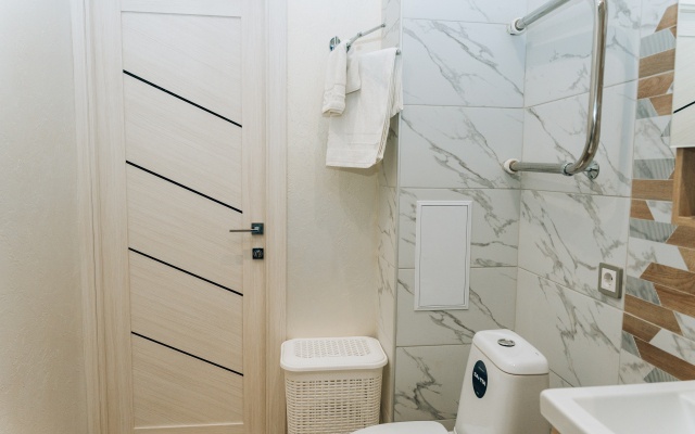 2komn Kvartira Ryadom S Zhd Vokzalom Apartments