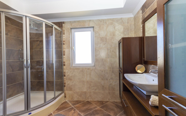 Paradise Town Villa Royal Hotel