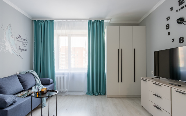 V Kronshtadte  Flat