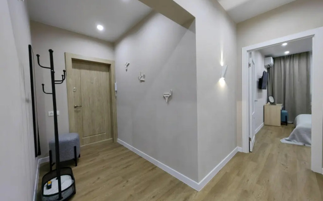 Shikarnye Apartamenty na ulice Tihookeanskoj v ZhK Nordik