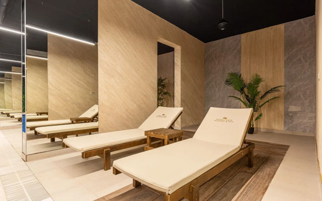 Sunny Side Wellness Resort & Spa Apartments