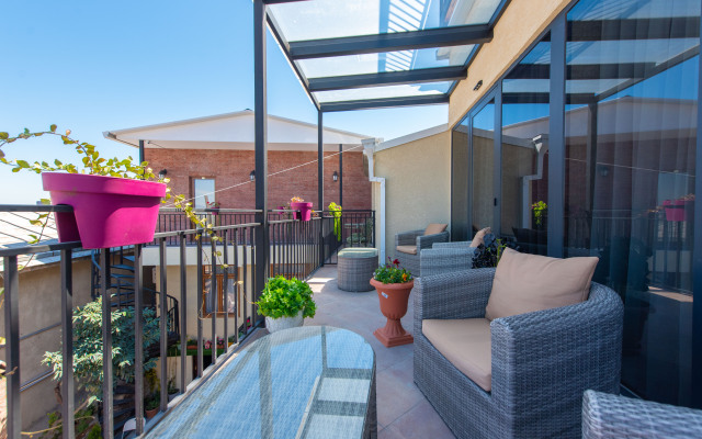 Kraveli Hotel