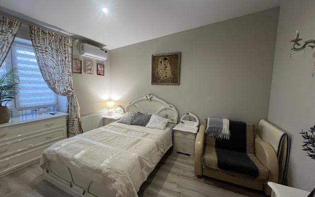 Квартира У самого синего моря