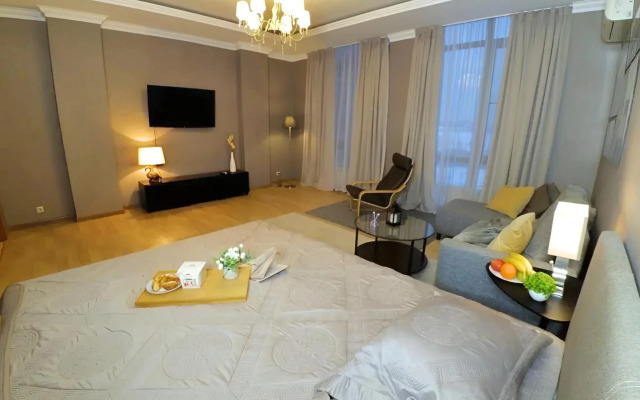 Апартаменты на улице Меридианная 1