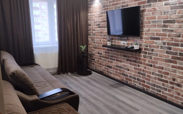 Квартира Возле Стадиона и Парка Галицкого