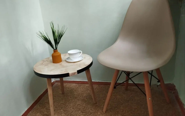 Na Ulitse Bagrationa 7 Flat