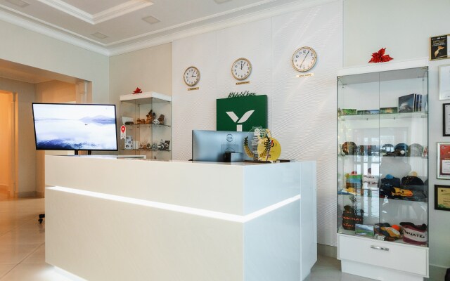 Yu Hotel