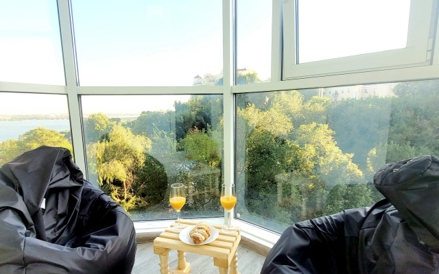 Квартира Неотель видовая рядом с Набережной, Каменным мостом