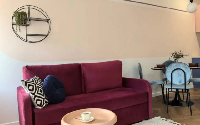 Апартаменты на Овражной 52