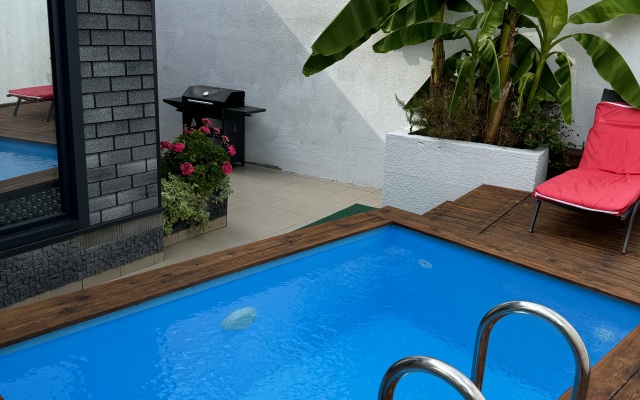 Гостевой дом Три дома на Хосте