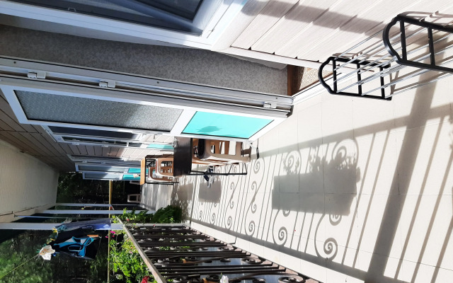 U Dyadi Fedora Guest House