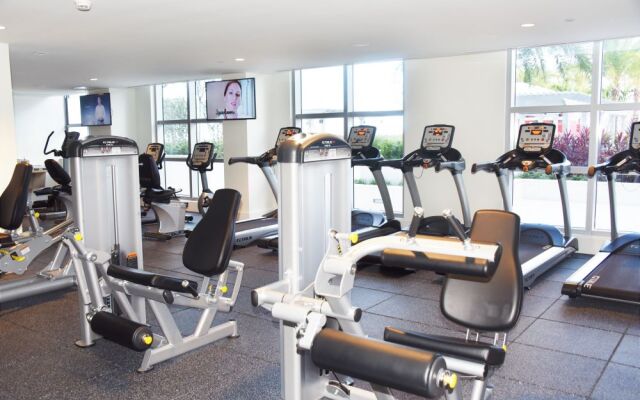 Hollywood Beach Luxury Residences Apart-Hotel