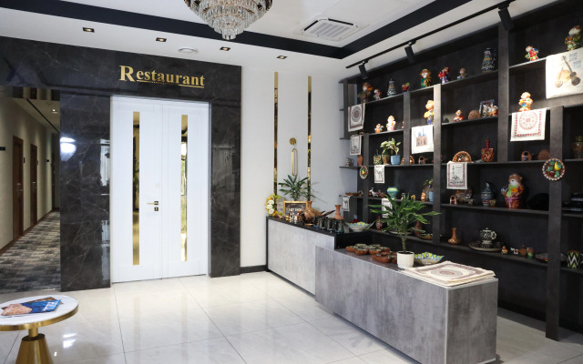 Green Park Hotel