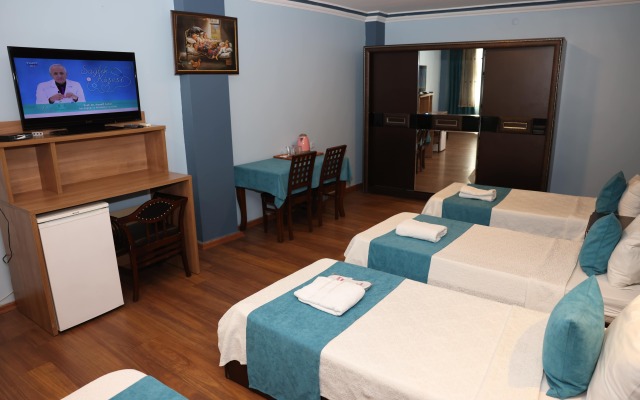 Adana Saray Hotel