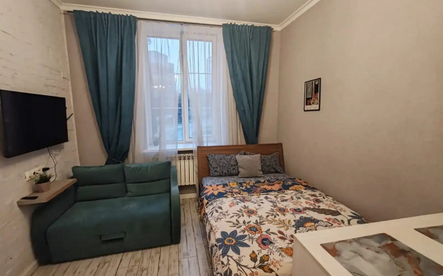 Апартаменты  Мятный уголок Уютная студия  с диваном у Ботанического сада