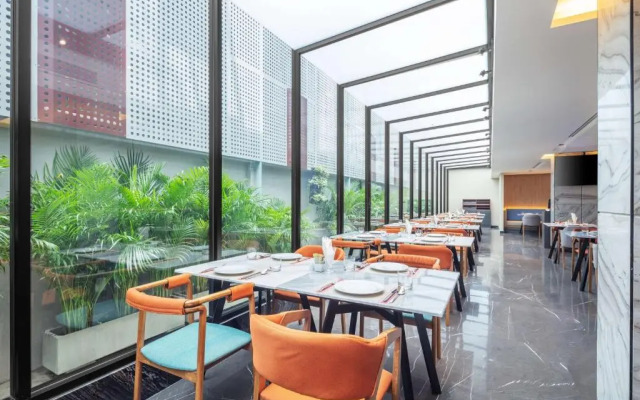 Best Western Click Sathorn 11