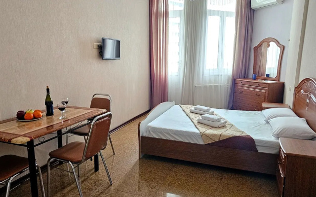 Uyutnaya studiya 24home.batumi s vidom na more 376 Flat