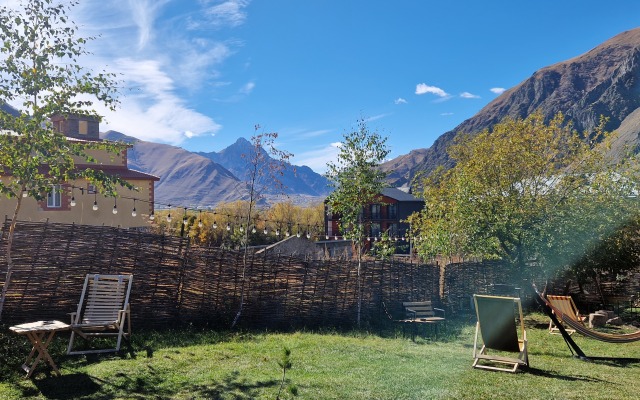 Kazbegi Cottages