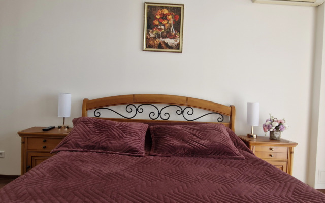 Atlant Alushta 2 Flat