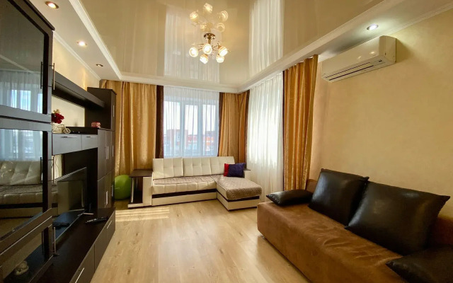 V Samom Tsentre Goroda Orla Apartments
