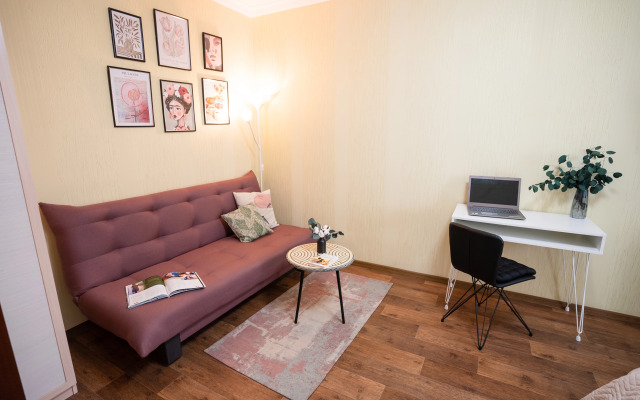 Na naberezhnoj  Apartments