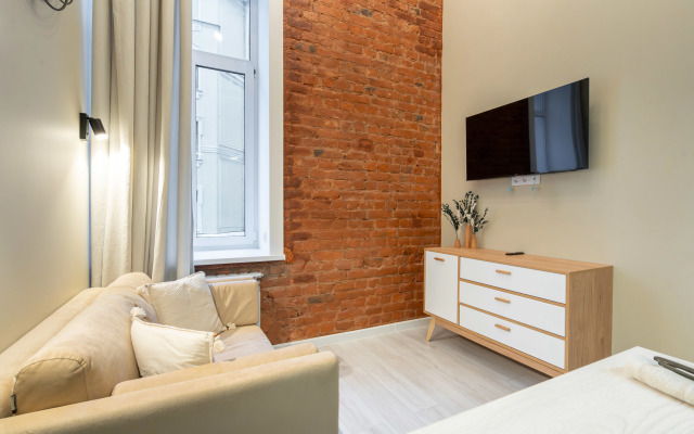 Квартира уютная студия с дизайнерским ремонтом