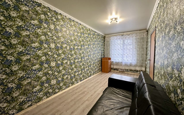 2-K. Vozle Metro Narodnoye Opolchenie Apartments