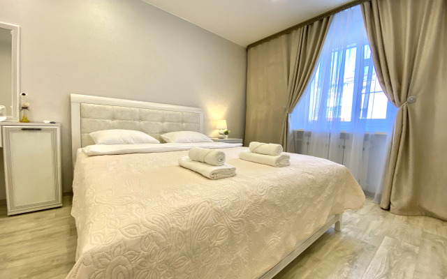 Квартира KOMILFO-HOME  на Тушканова 13