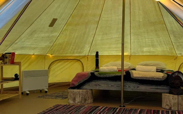 Medovye Kholmy Glamping