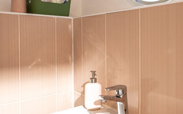 Na Rokossovskogo 12 Flat