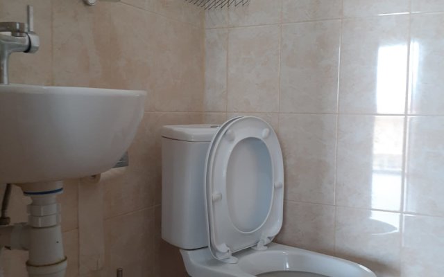 Gostevoy Dom na Tsitrusovoy