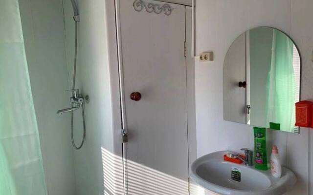 Ryibatskij Bereg Guest House